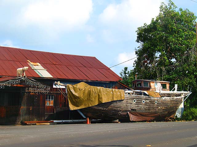 ship on the road